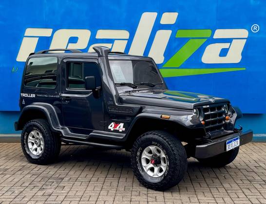 TROLLER T4 2.8 TETO RÍGIDO 12V TURBO INTERCOOLER DIESEL 2P MANUAL